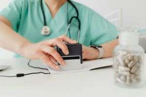 Guvernul majorează plafonul pentru prescripţiile medicale compensate
